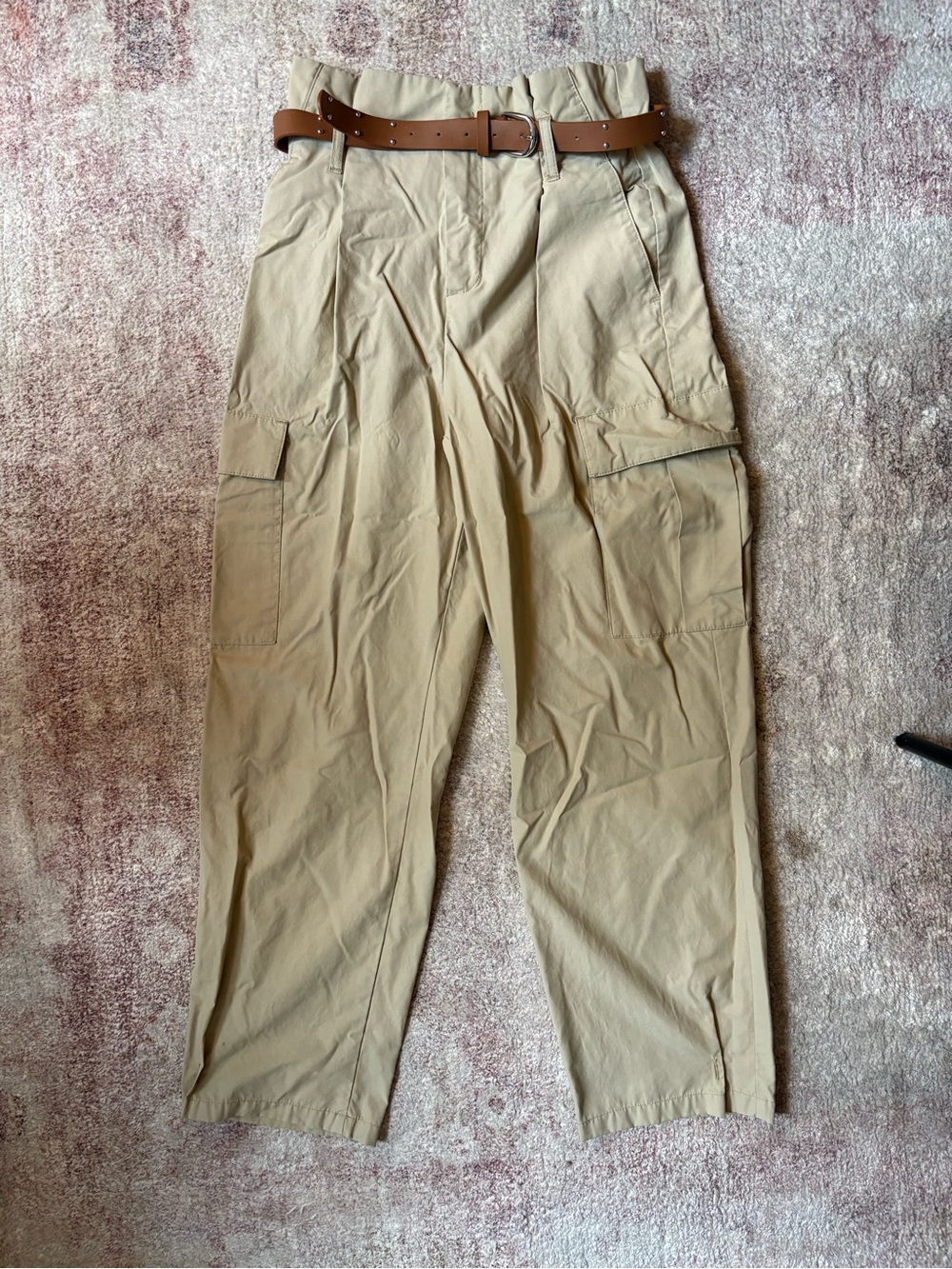 Zara Lightweight Cargo Style Pants in Khaki with Brown Belt